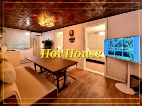 Hoi House